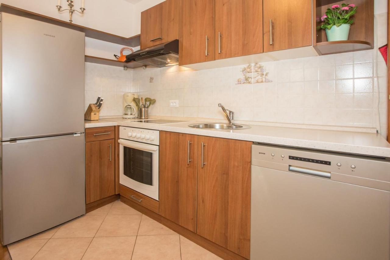 Apartment Bela Poreč Extérieur photo